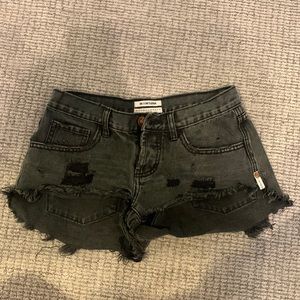 Black/Gray shorts one x oneteaspoon size 25